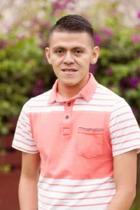 Juan Manuel Piox, becado de FUNJOSE en la carrera de Ingeniería Forestal con Énfasis en Silvicultura y Manejo de Bosques